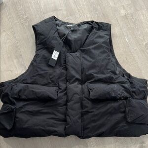 Fashion Nova Men's Black Puffer Vest